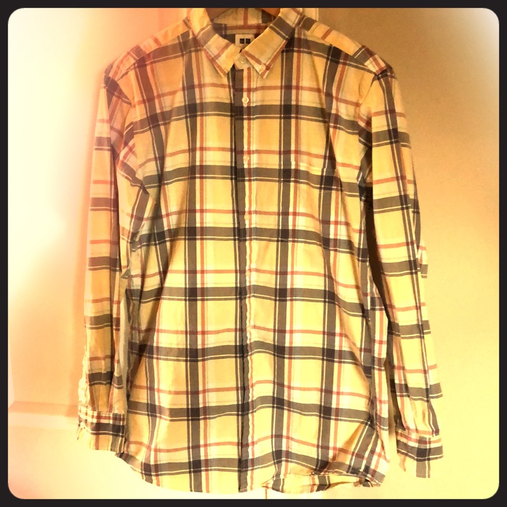 Uniqlo casual button down shirt